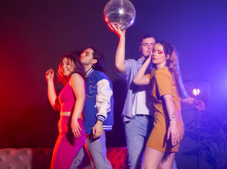 bollywood disco in dubai dance floor party