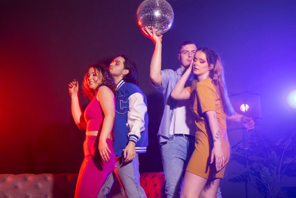 bollywood disco in dubai dance floor party